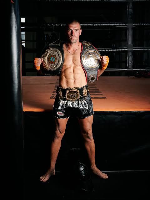 Shane Campbell Biography